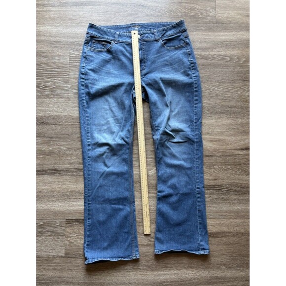 Riders By Lee Midrise Bootcut Size 16 M Relaxed Women’s Medium Wash Jeans - Picture 1 of 5